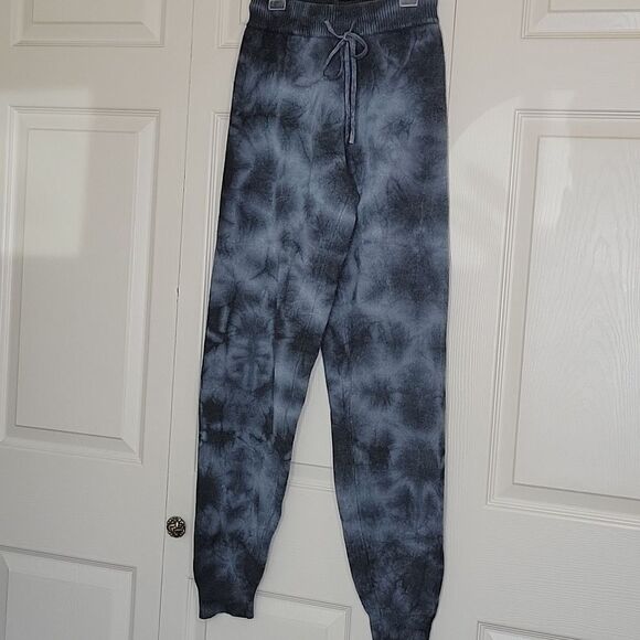 OLIVACEOUS Gray Modal Blend Knit Joggers Size Medium - Picture 1 of 7